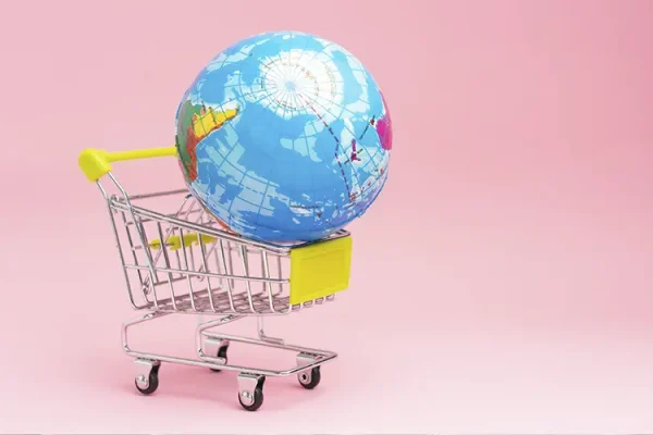 Compras internacionais viram hábito mensal para quatro em cada dez consumidores
